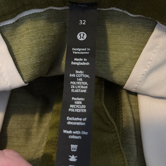 lululemon athletica Olive Green Men's Flat Front Shorts - Picture 9 of 9